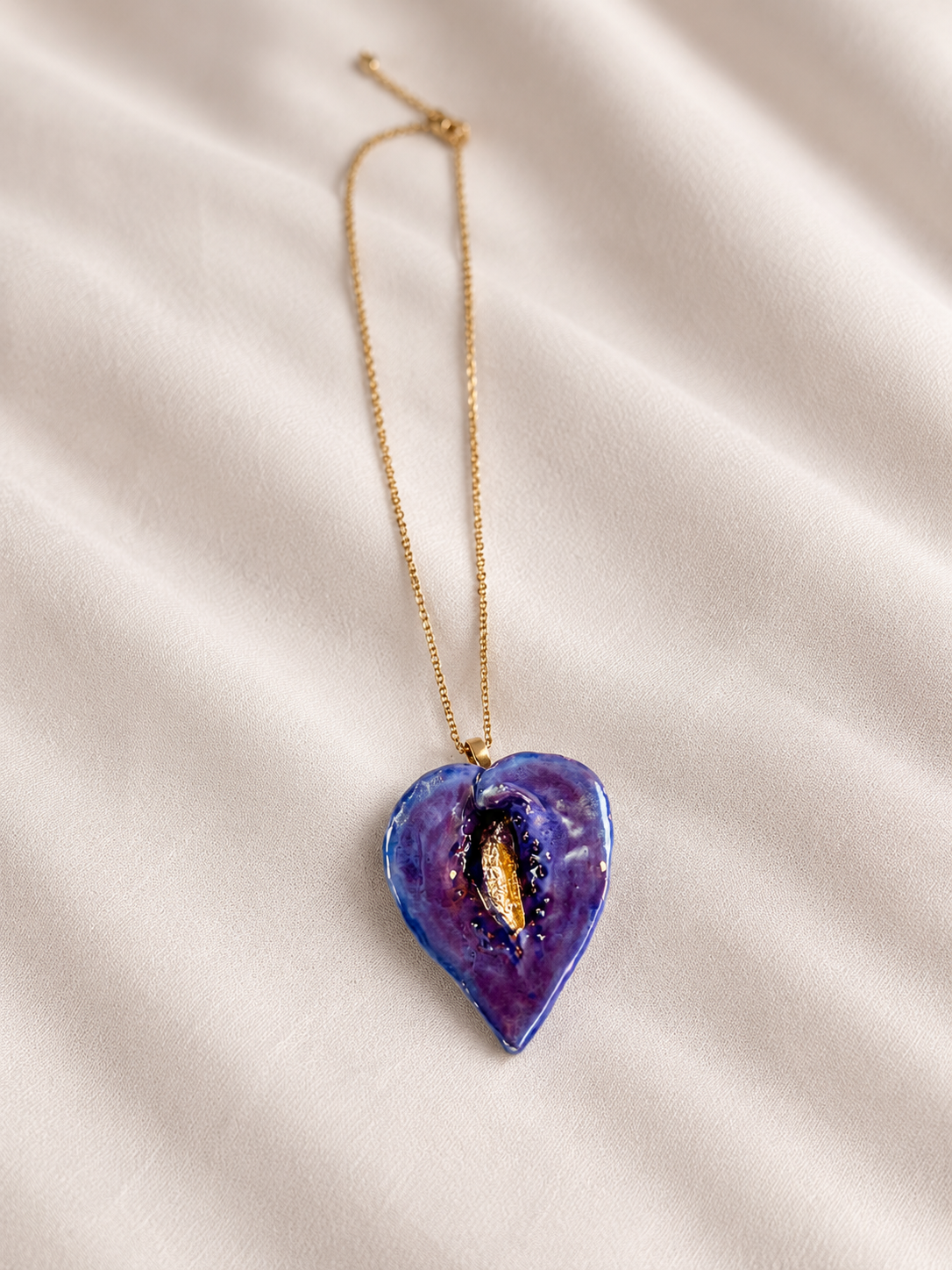 Naina Iridescent Handmade Porcelain Necklace