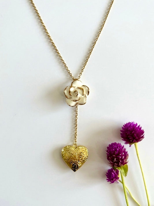 Aasma Handmade Porcelain Necklace